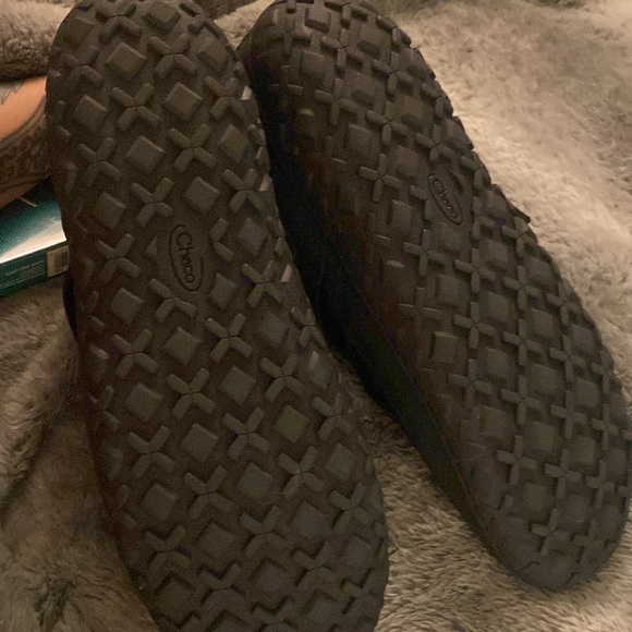 Chaco shoes they are quilted light weight very unique. - Picture 5 of 6